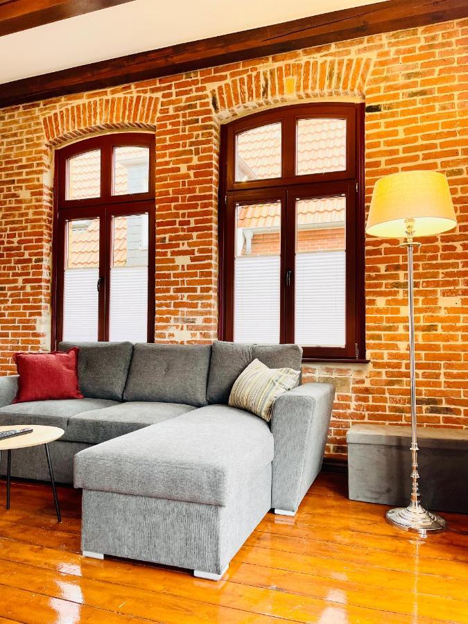 Charmante Ferienwohnung Mit Terrasse Im Herzen Von Норден Екстериор снимка